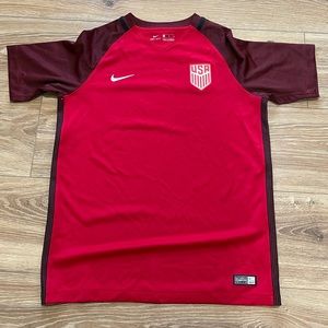 Nike USA soccer jersey